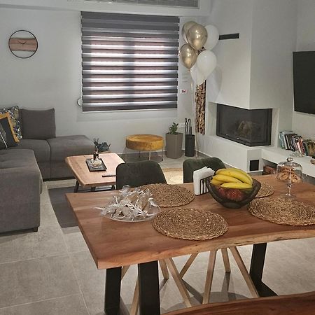 Damona 2Br Luxury Home With Garden - Κοντά Στο Κέντρο イラクリオン エクステリア 写真
