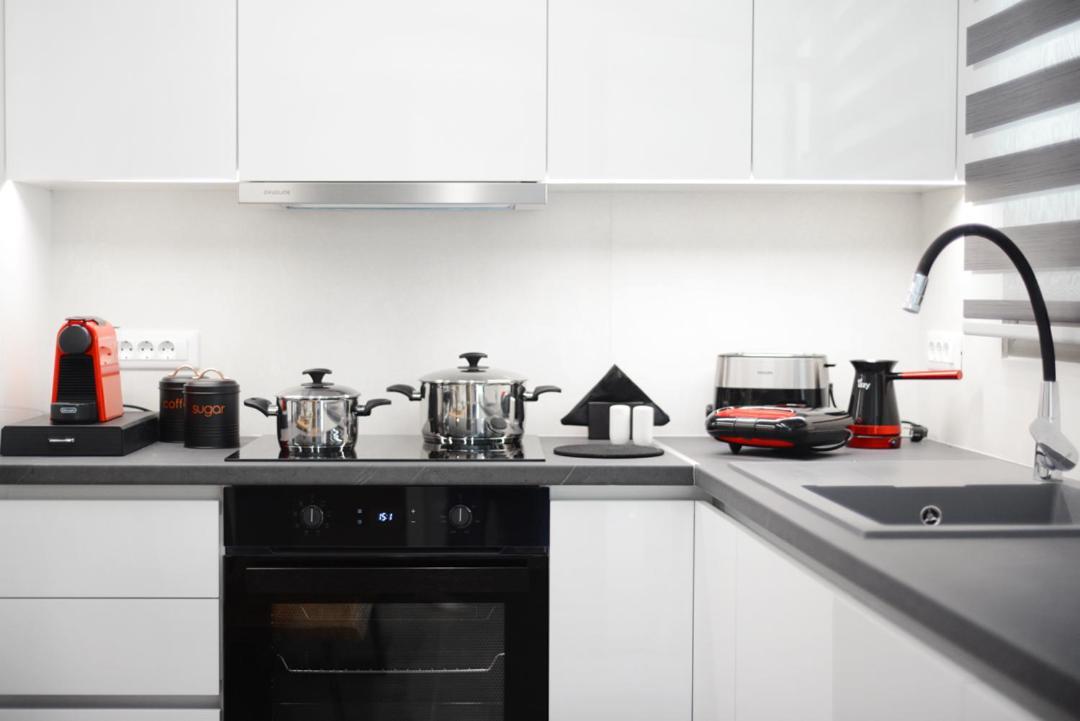 Damona 2Br Luxury Home With Garden - Κοντά Στο Κέντρο イラクリオン エクステリア 写真