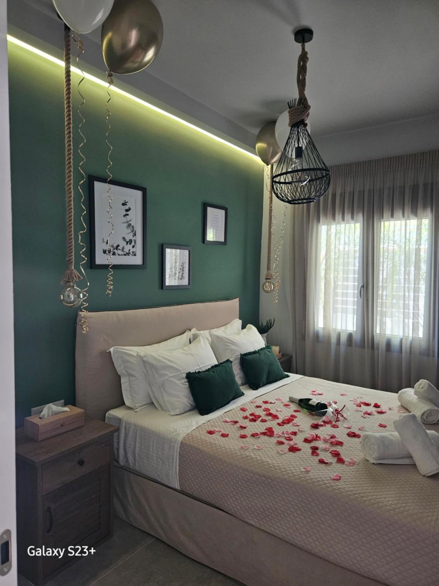 Damona 2Br Luxury Home With Garden - Κοντά Στο Κέντρο イラクリオン 部屋 写真